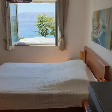 Beachfront Apartmant Veli Appartement
